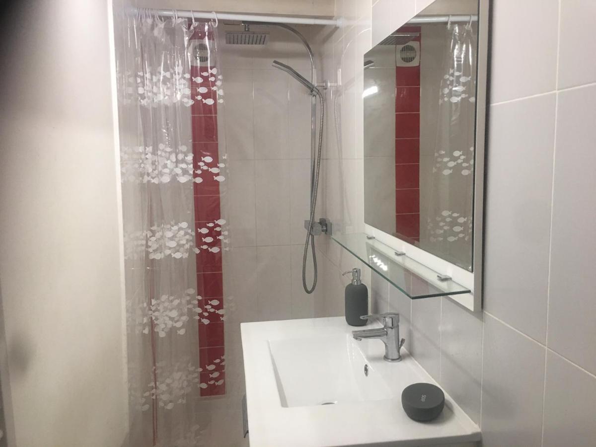 2 Pieces Et Mezzanine Des 2 Nuits Apartman Vedène Kültér fotó