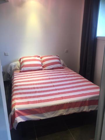2 Pieces Et Mezzanine Des 2 Nuits Apartman Vedène Kültér fotó